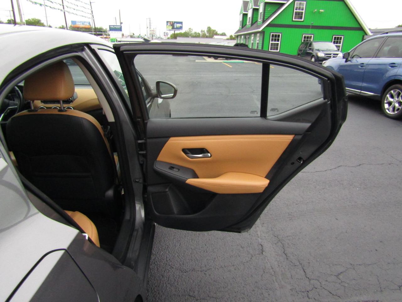 Nissan Sentra SV 2021
