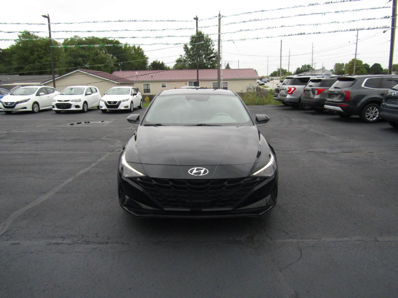 Hyundai Elantra SEL 2023