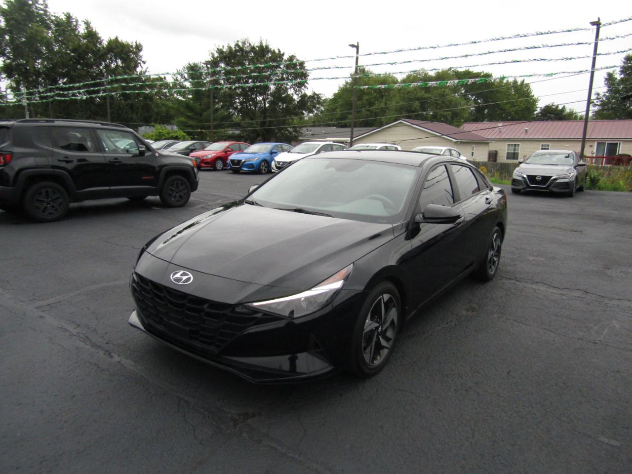 Hyundai Elantra SEL 2023