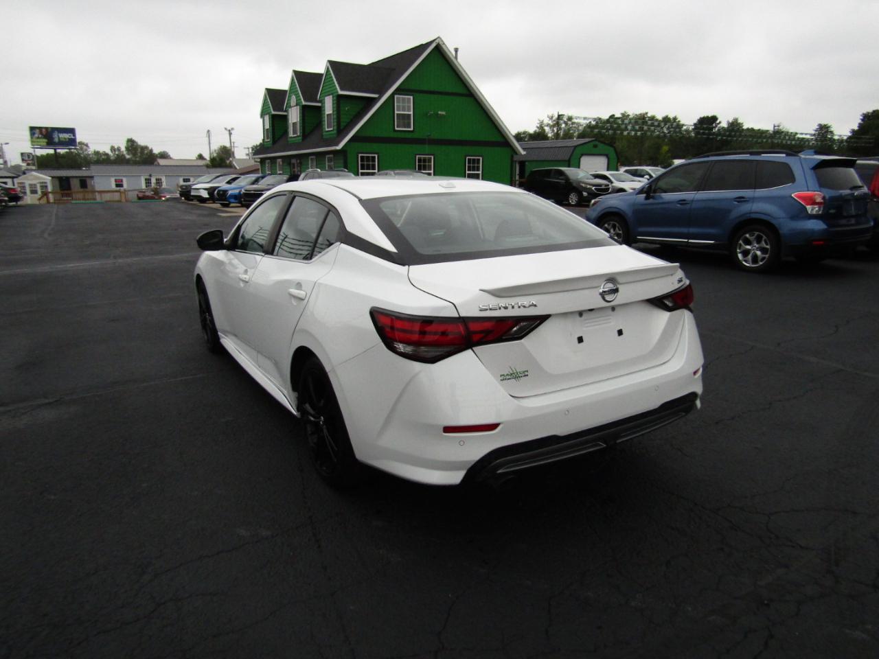 Nissan Sentra SR 2021