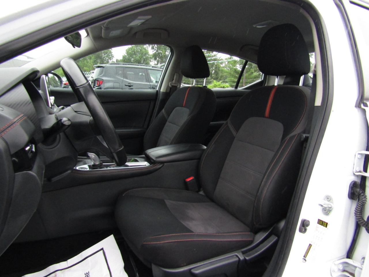 Nissan Sentra SR 2021
