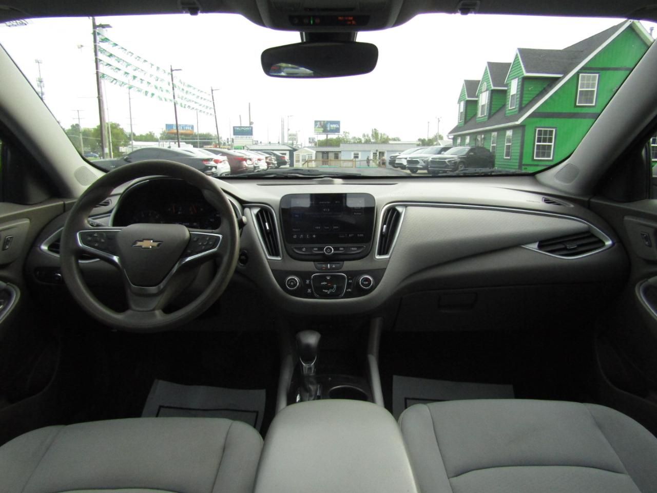 Chevrolet Malibu  2021