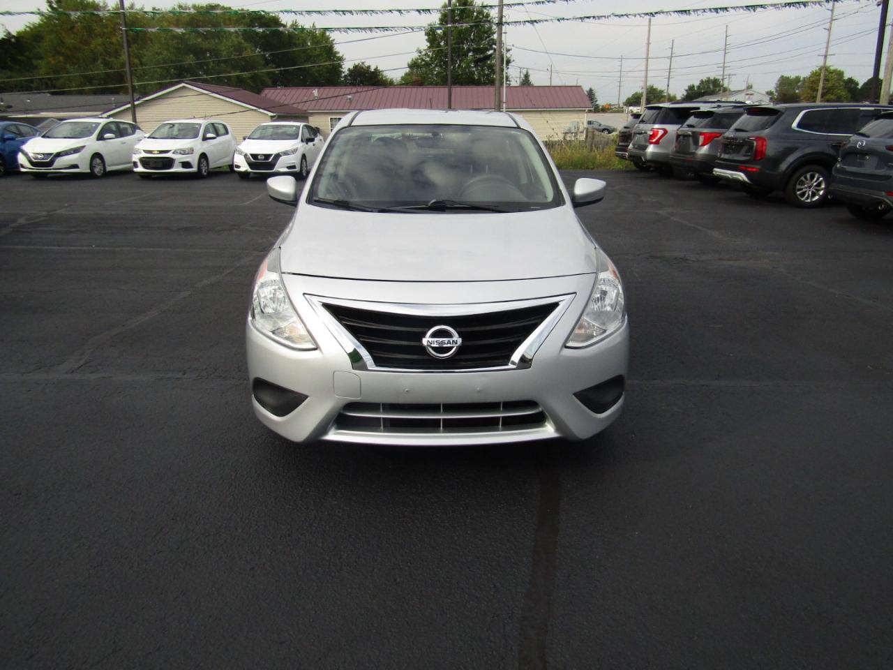 Nissan Versa S 2017