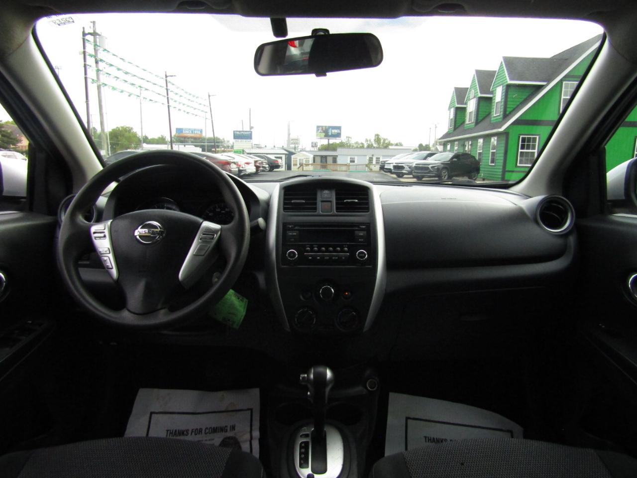 Nissan Versa S 2017