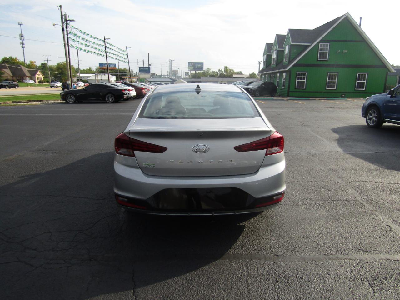 Hyundai Elantra Limited 2020