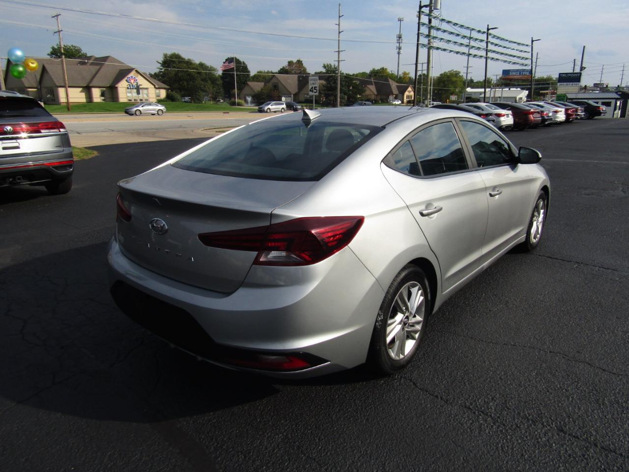 Hyundai Elantra Limited 2020
