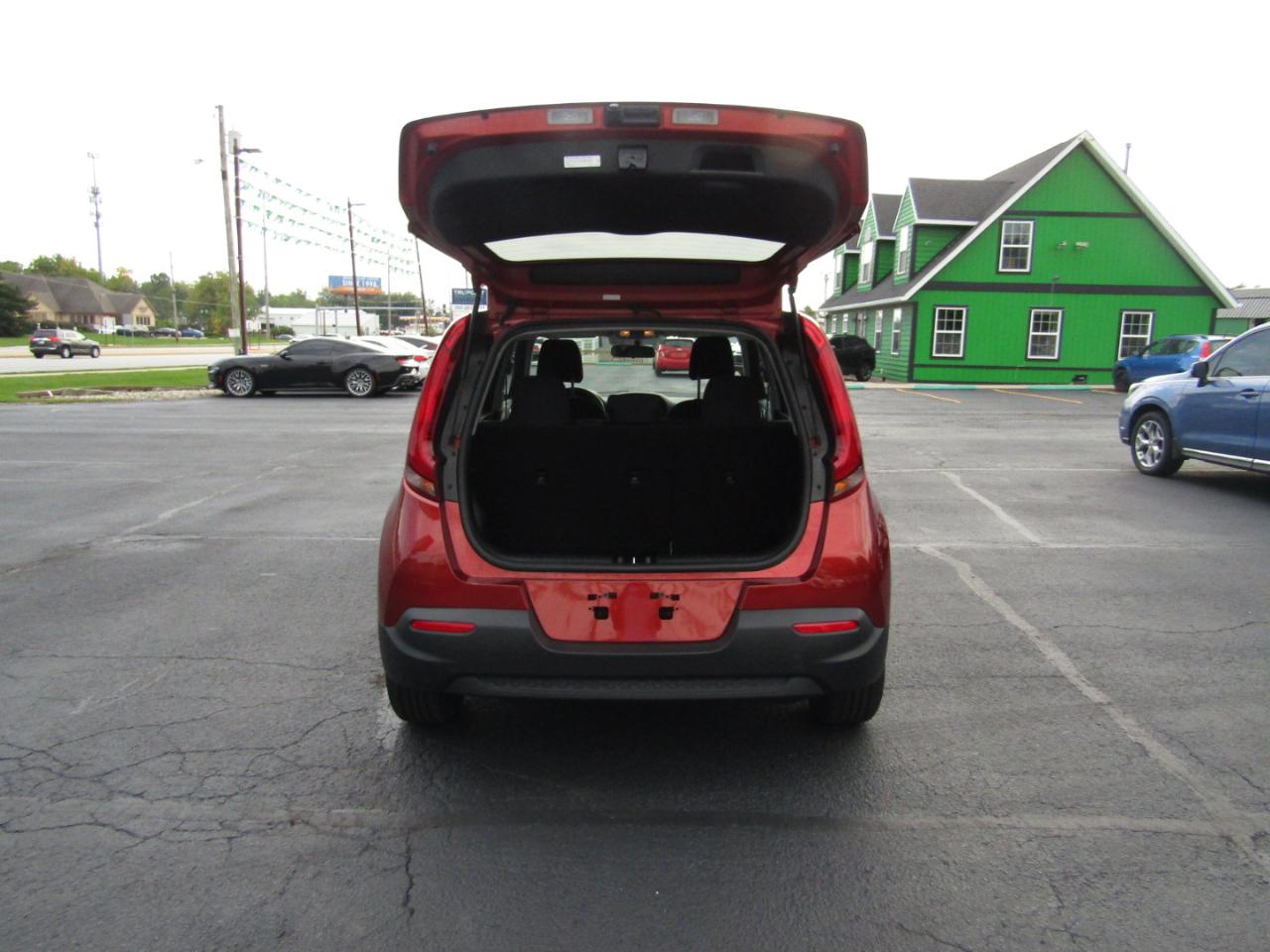 Kia Soul LX 2022