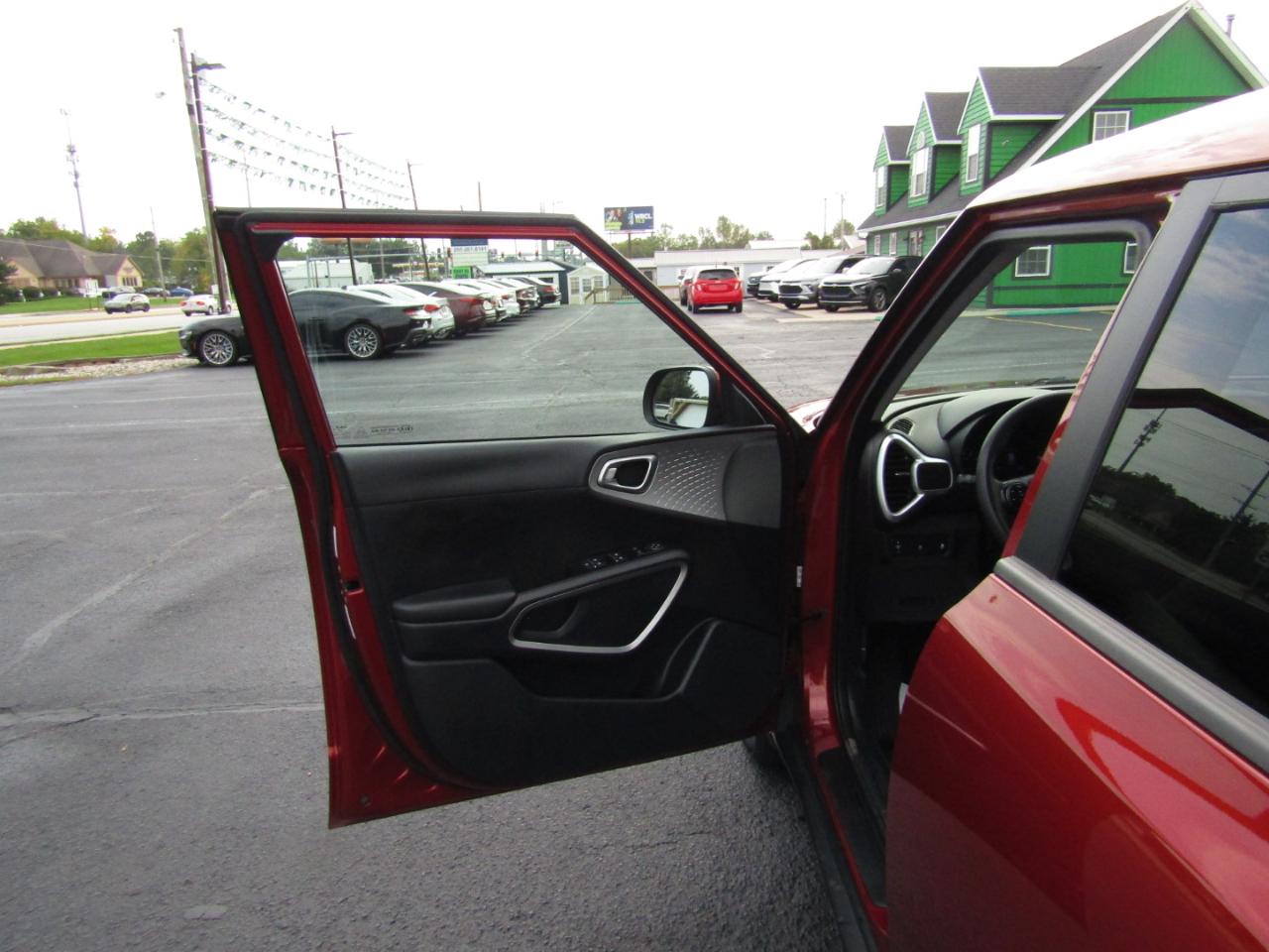 Kia Soul LX 2022