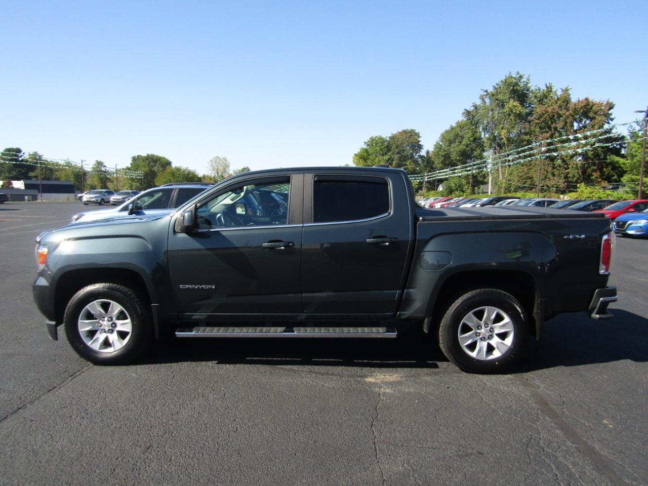GMC Canyon SLE Crew Cab 4WD 2017