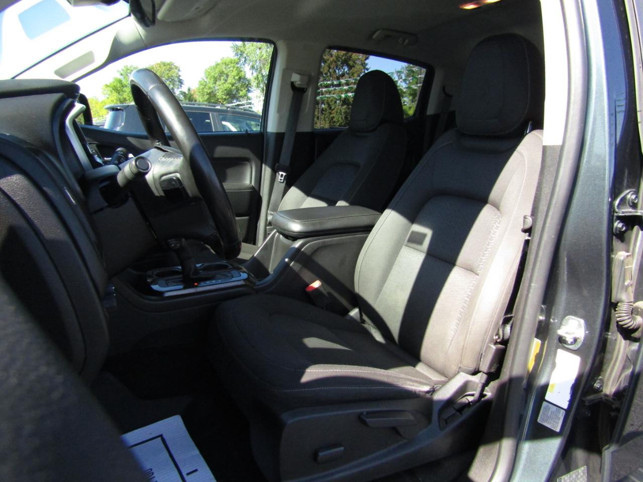 GMC Canyon SLE Crew Cab 4WD 2017