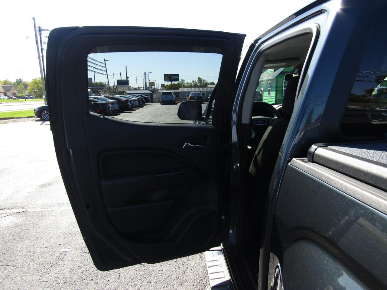 GMC Canyon SLE Crew Cab 4WD 2017