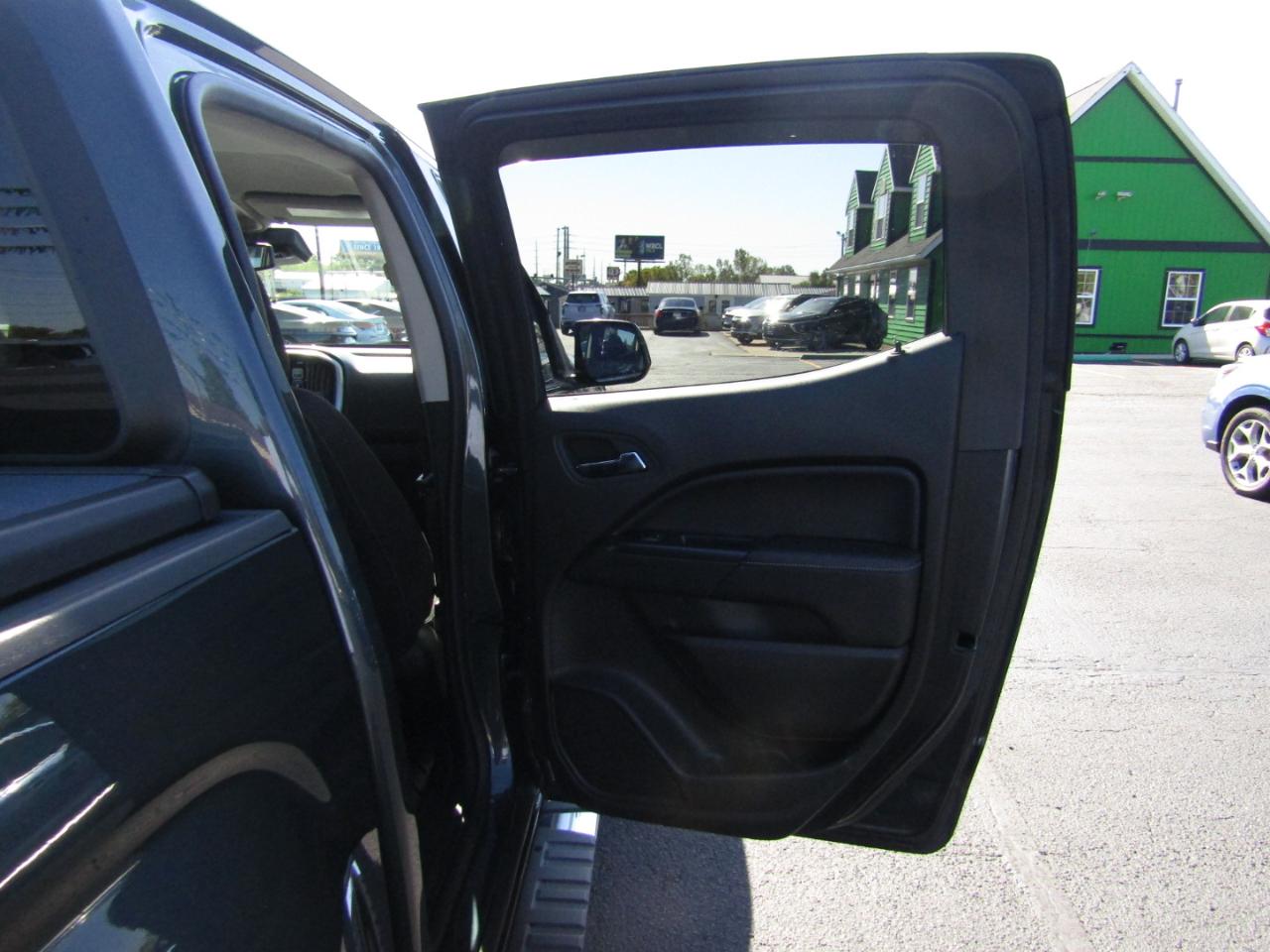 GMC Canyon SLE Crew Cab 4WD 2017