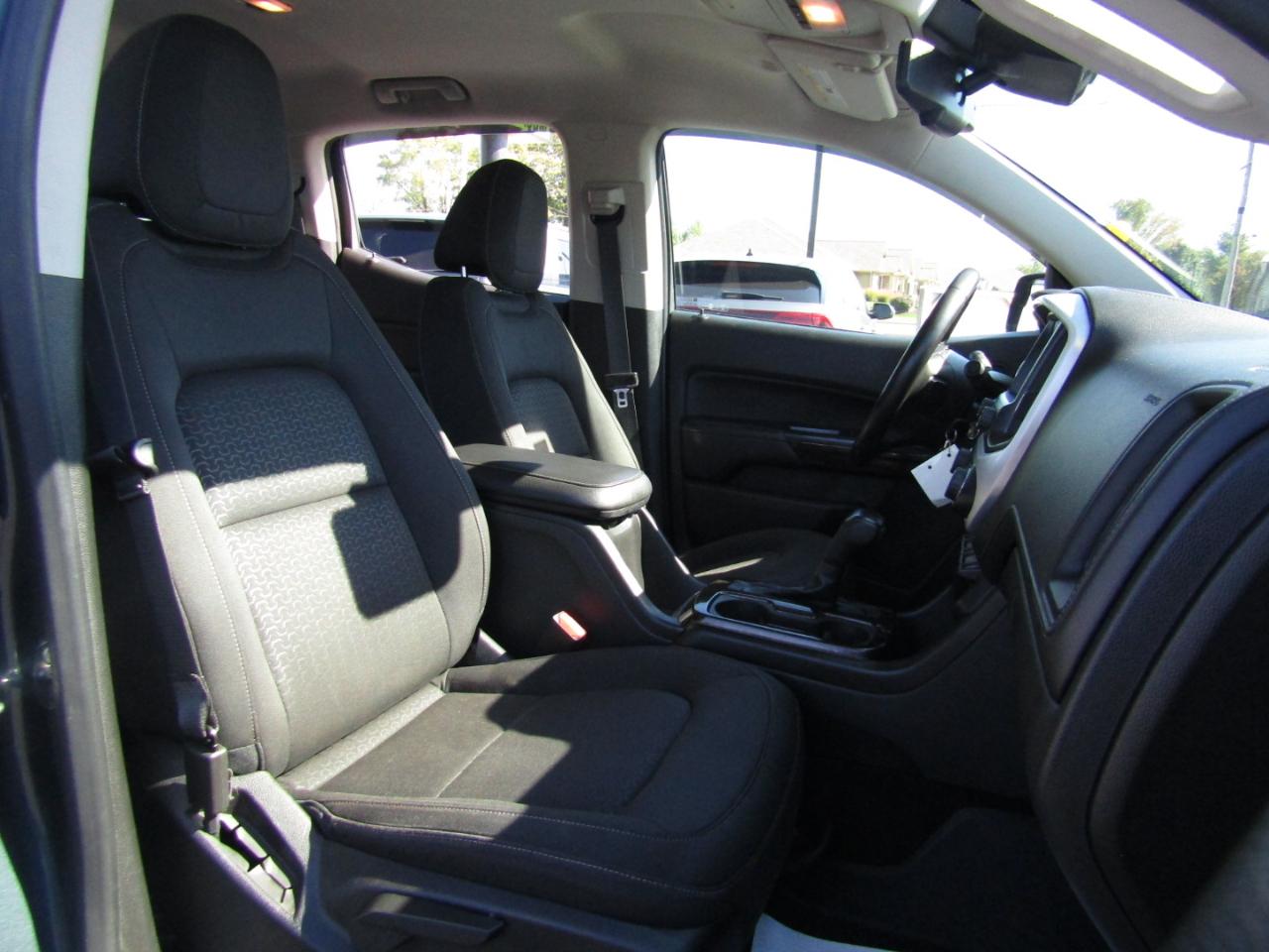 GMC Canyon SLE Crew Cab 4WD 2017