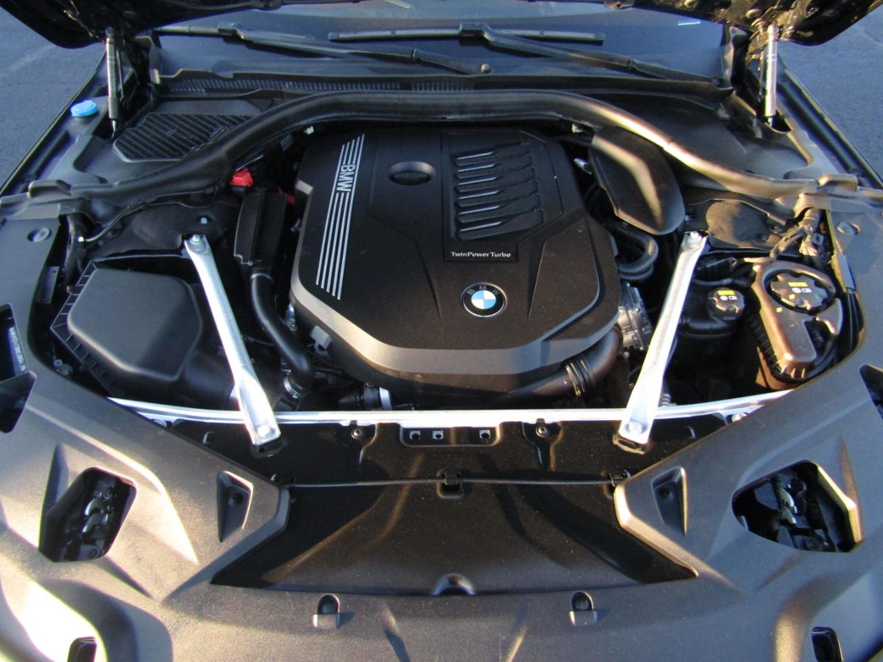 BMW 8-Series 840i xDrive Convertible 2022
