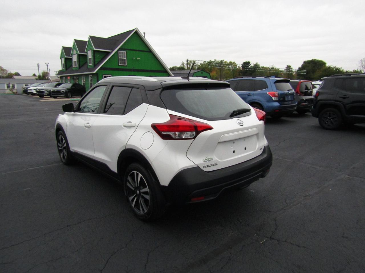 Nissan Kicks SV 2019