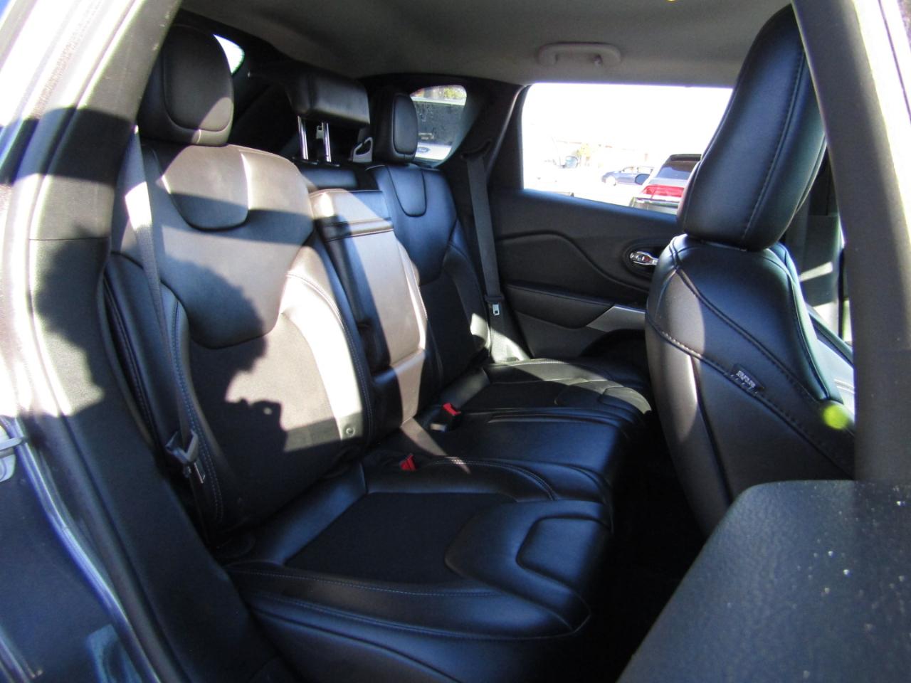 Jeep Cherokee Latitude Plus 4WD 2019