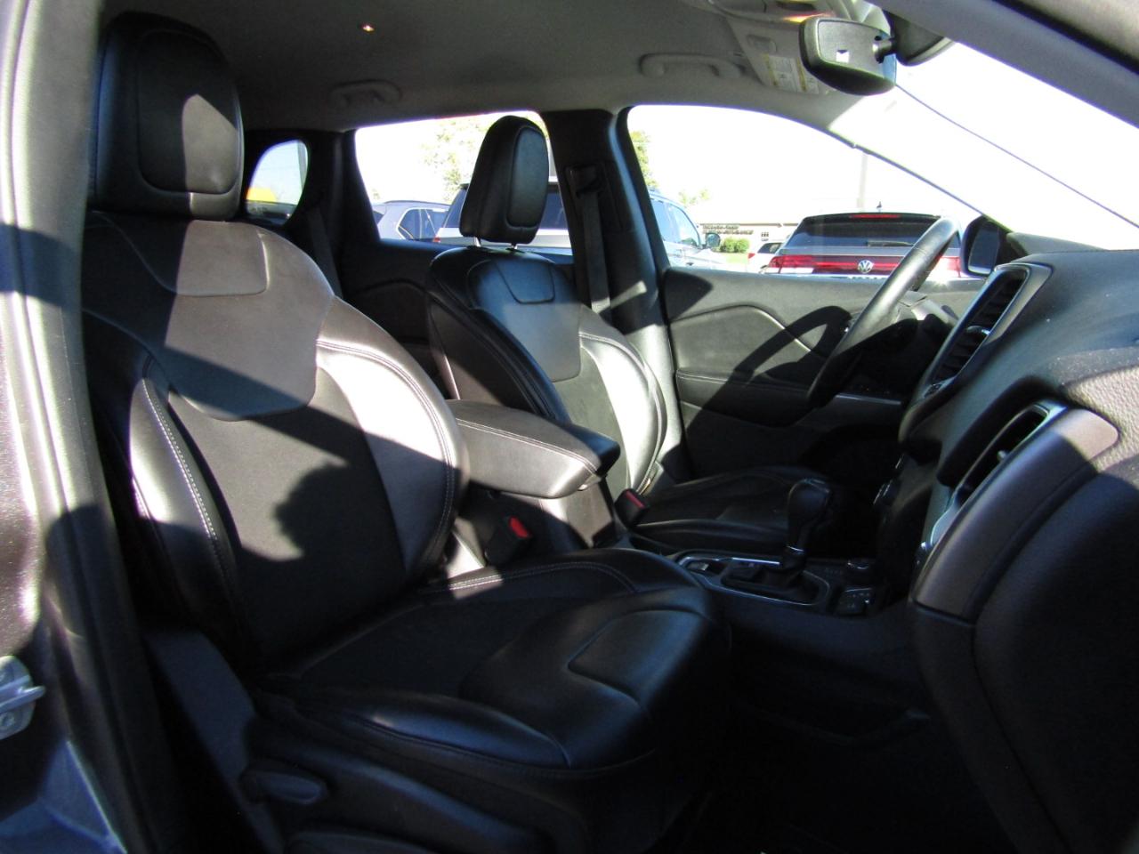 Jeep Cherokee Latitude Plus 4WD 2019