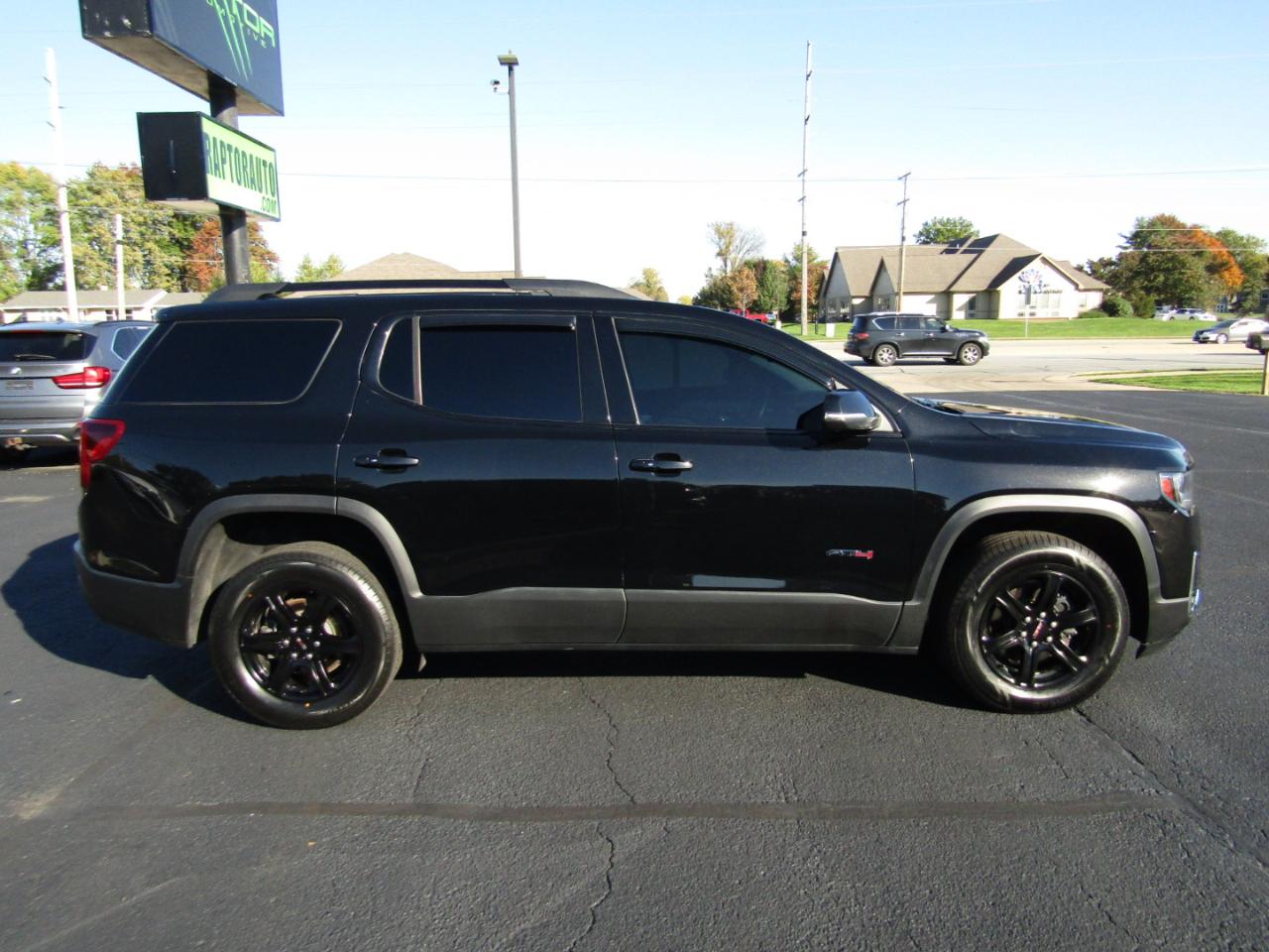 GMC Acadia SLE 2023