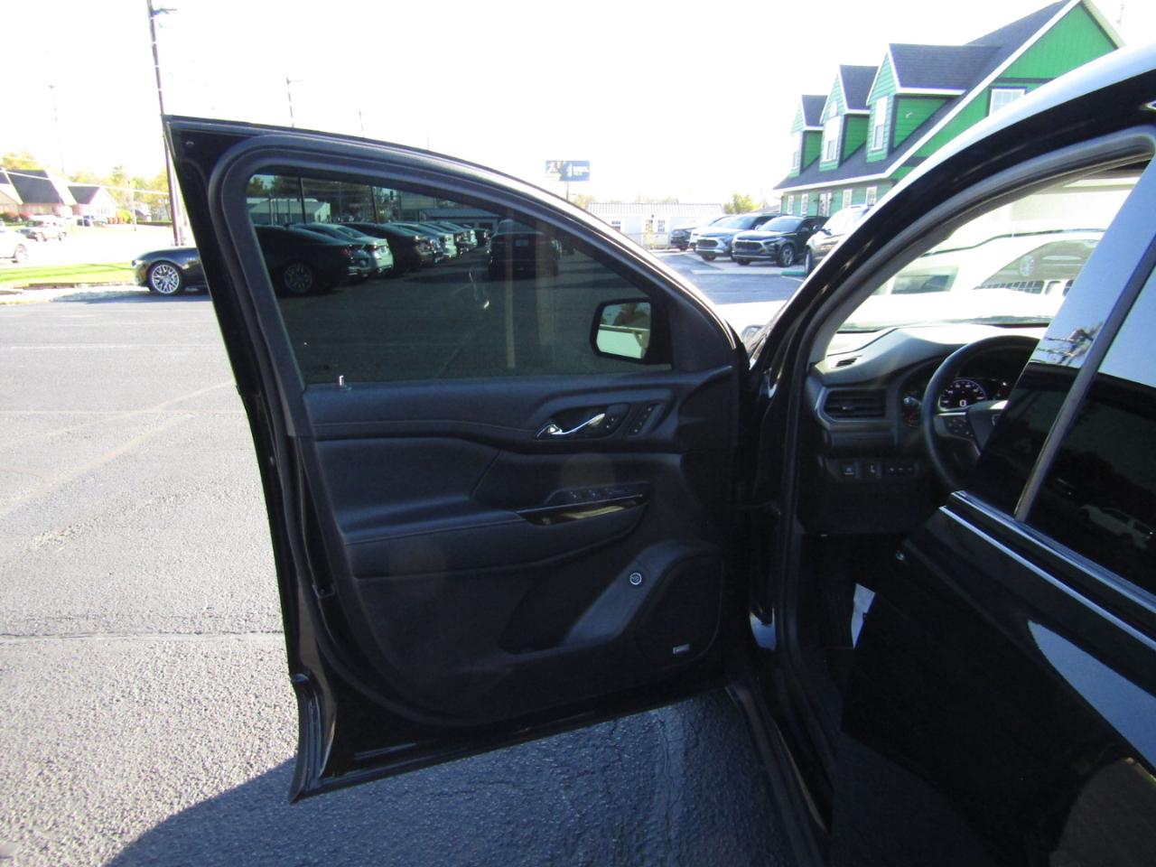GMC Acadia SLE 2023