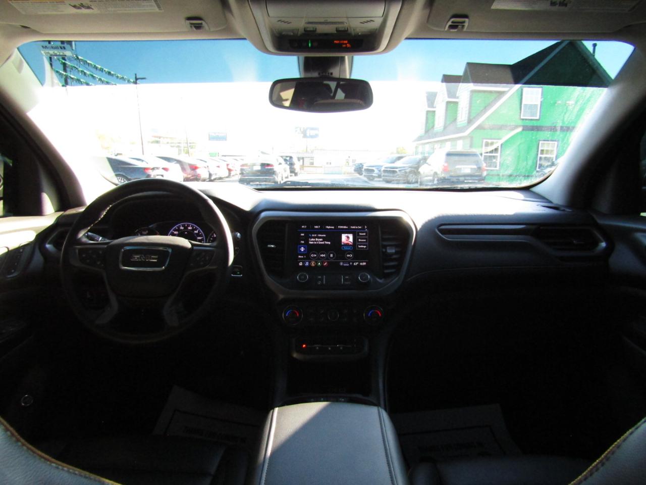 GMC Acadia SLE 2023