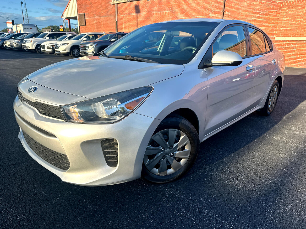 2020 Kia Rio LX photo 11