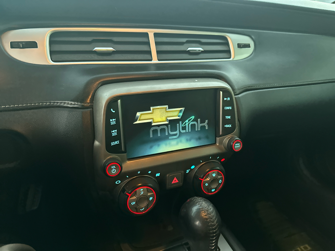 2014 Chevrolet Camaro photo 12