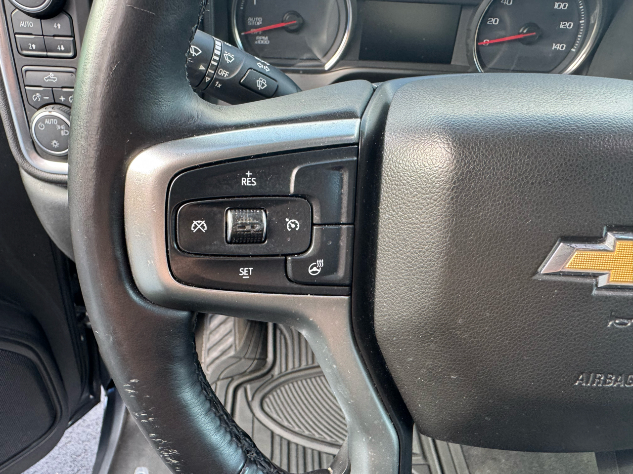 2019 Chevrolet Silverado 1500 LT photo 8