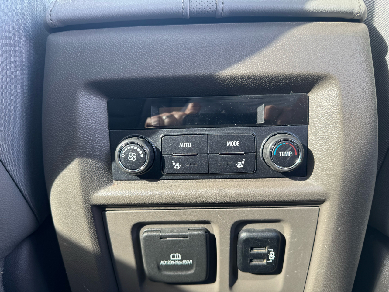 2018 Chevrolet Traverse Premier photo 12