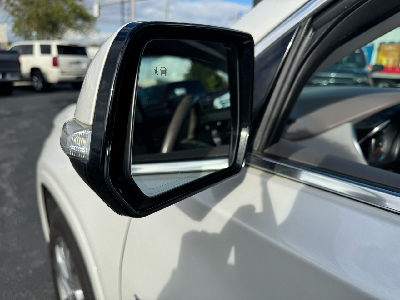 2018 Chevrolet Traverse Premier photo 16
