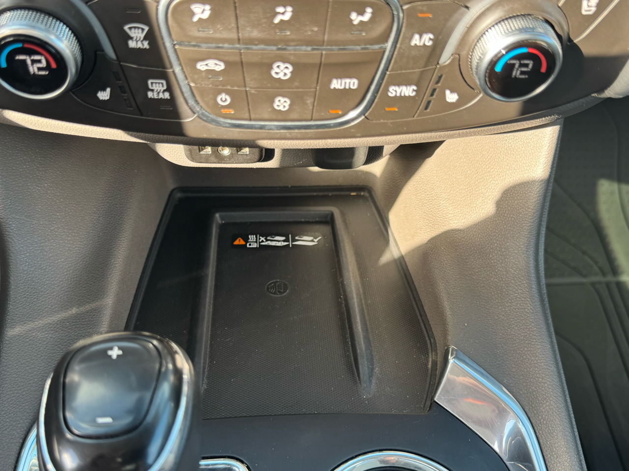 2018 Chevrolet Traverse Premier photo 26