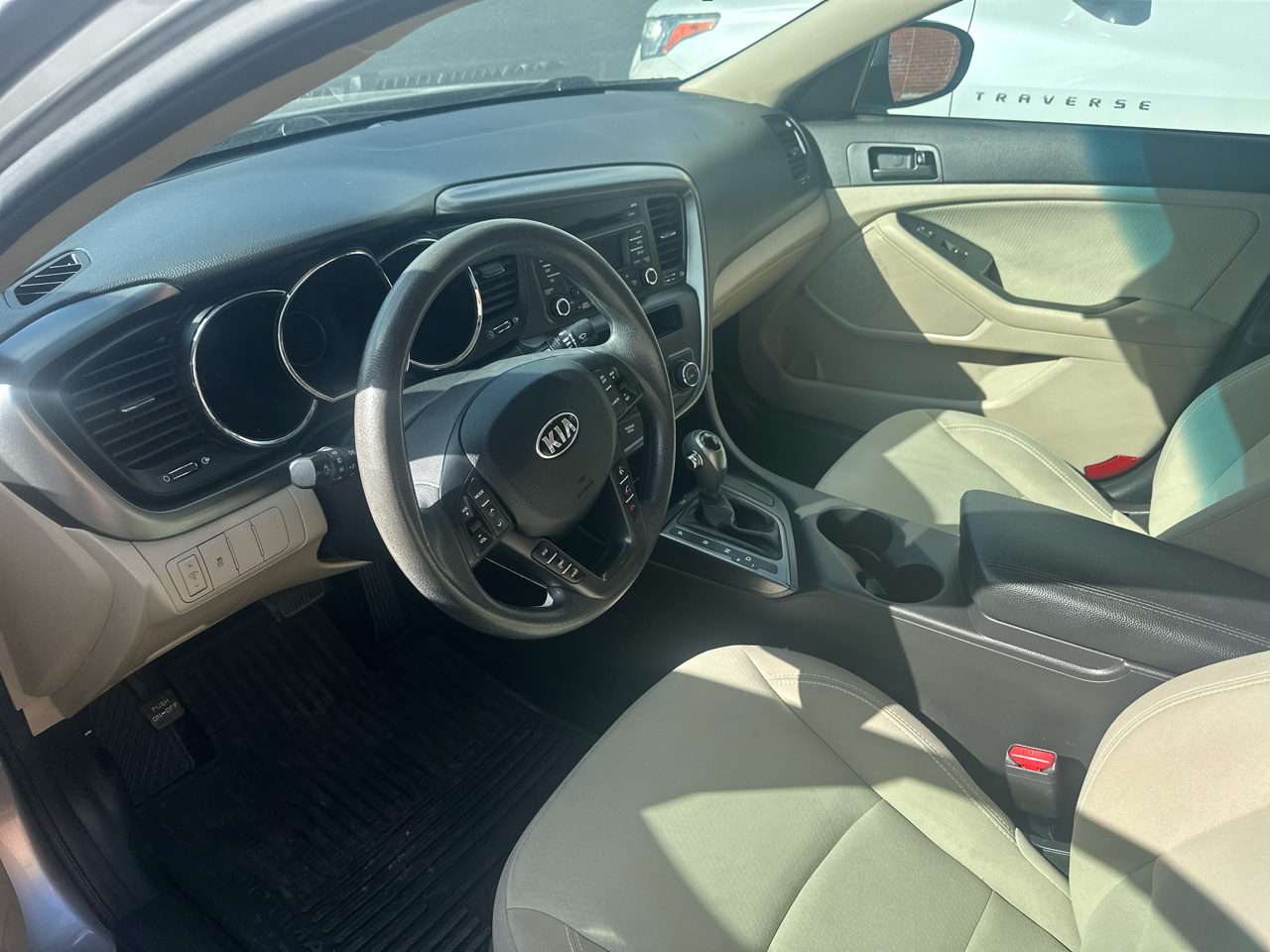 Kia Optima 4dr Sdn LX 2013 Kia Optima 4dr Sdn LX 2013