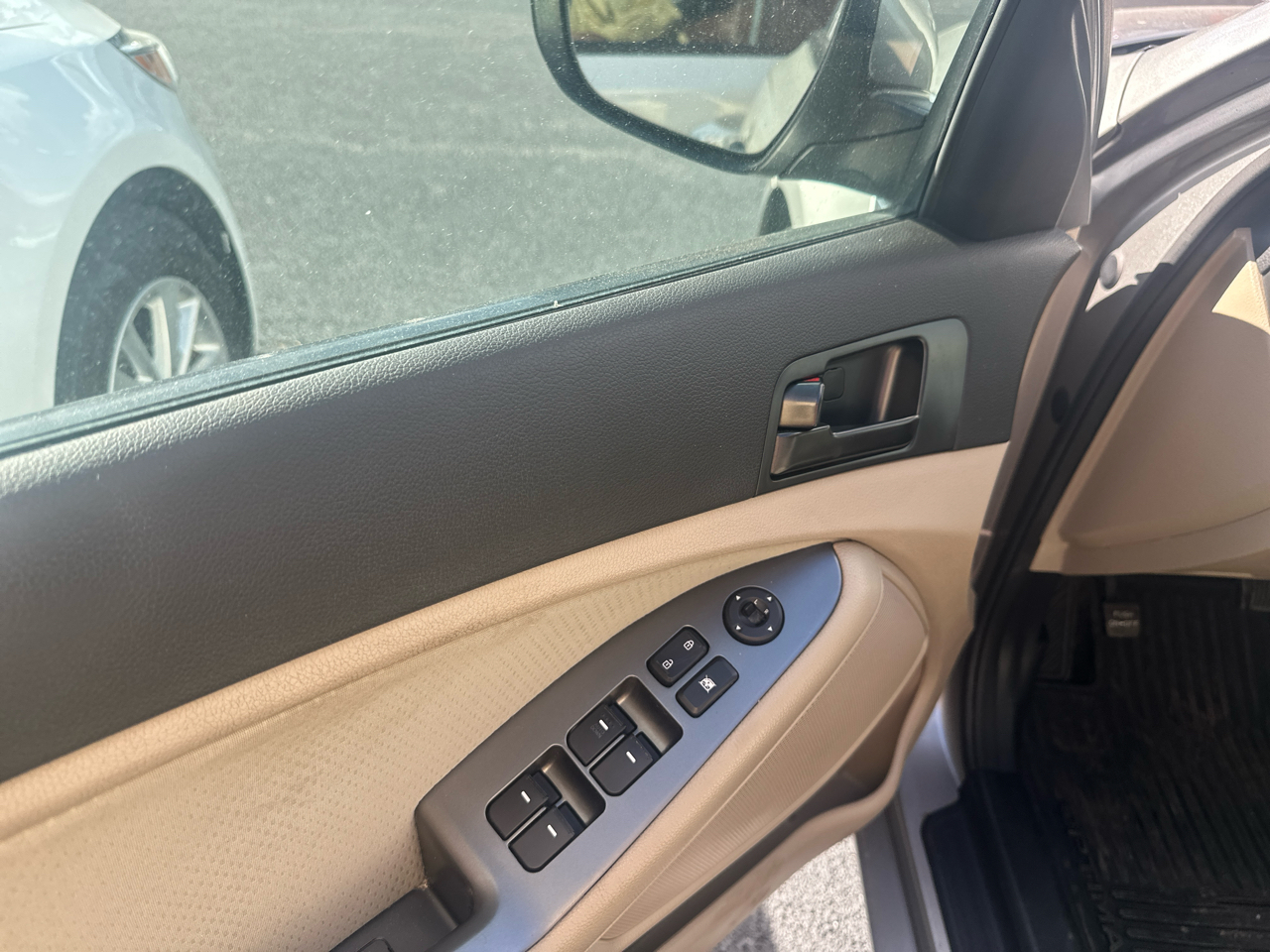 Kia Optima 4dr Sdn LX 2013 Kia Optima 4dr Sdn LX 2013