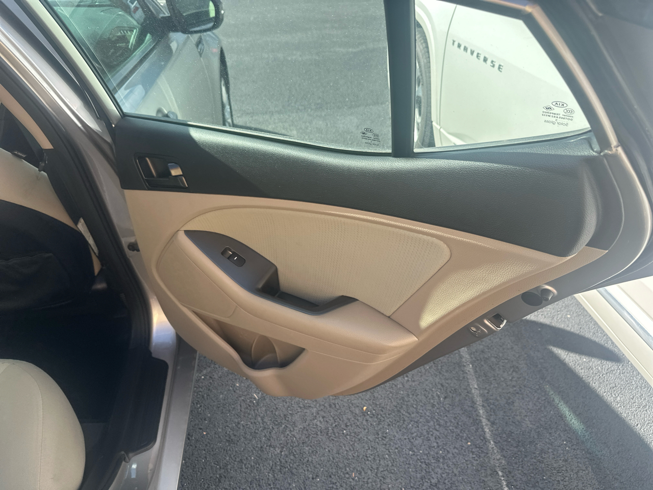 Kia Optima 4dr Sdn LX 2013 Kia Optima 4dr Sdn LX 2013