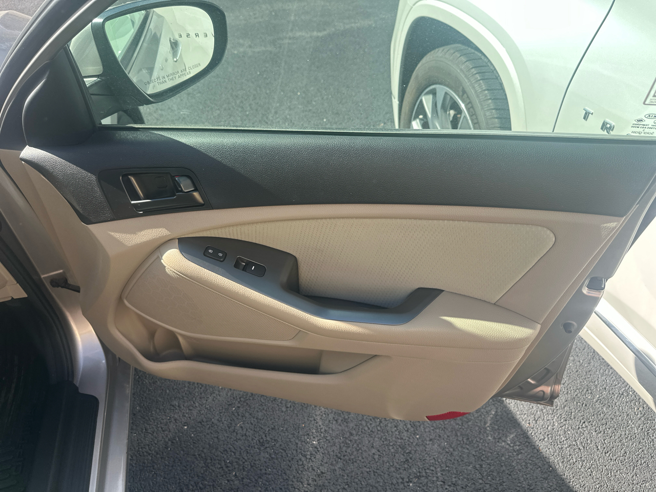 Kia Optima 4dr Sdn LX 2013 Kia Optima 4dr Sdn LX 2013