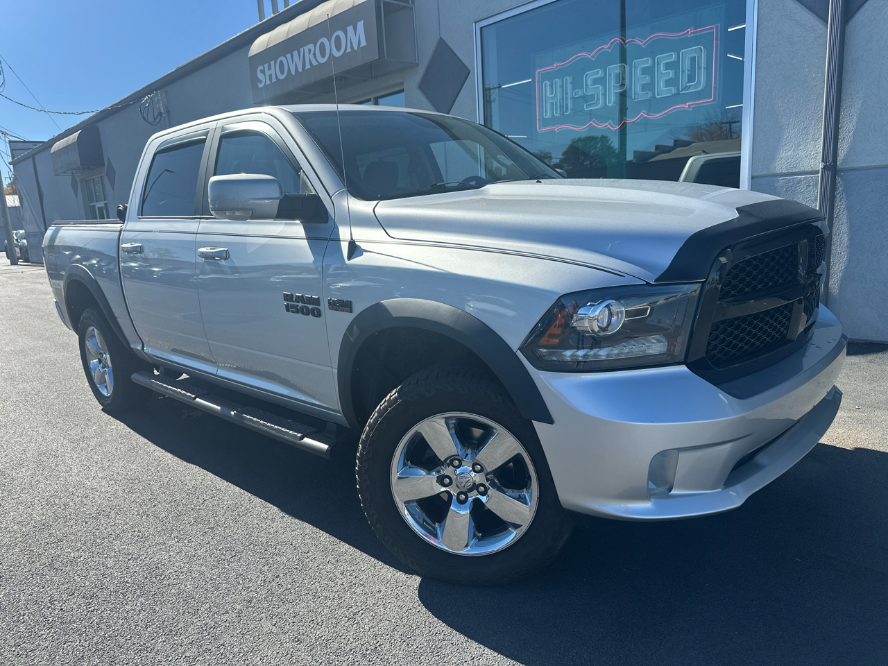 2018 Ram 1500 Sport Night Edition photo 2
