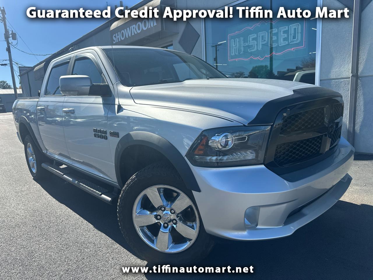 2018 RAM 1500 Night 4x4 Crew Cab 5'7" Box *Ltd Avail*