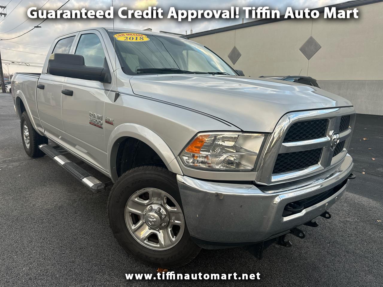 2018 RAM 3500 Tradesman 4x4 Crew Cab 6'4" Box
