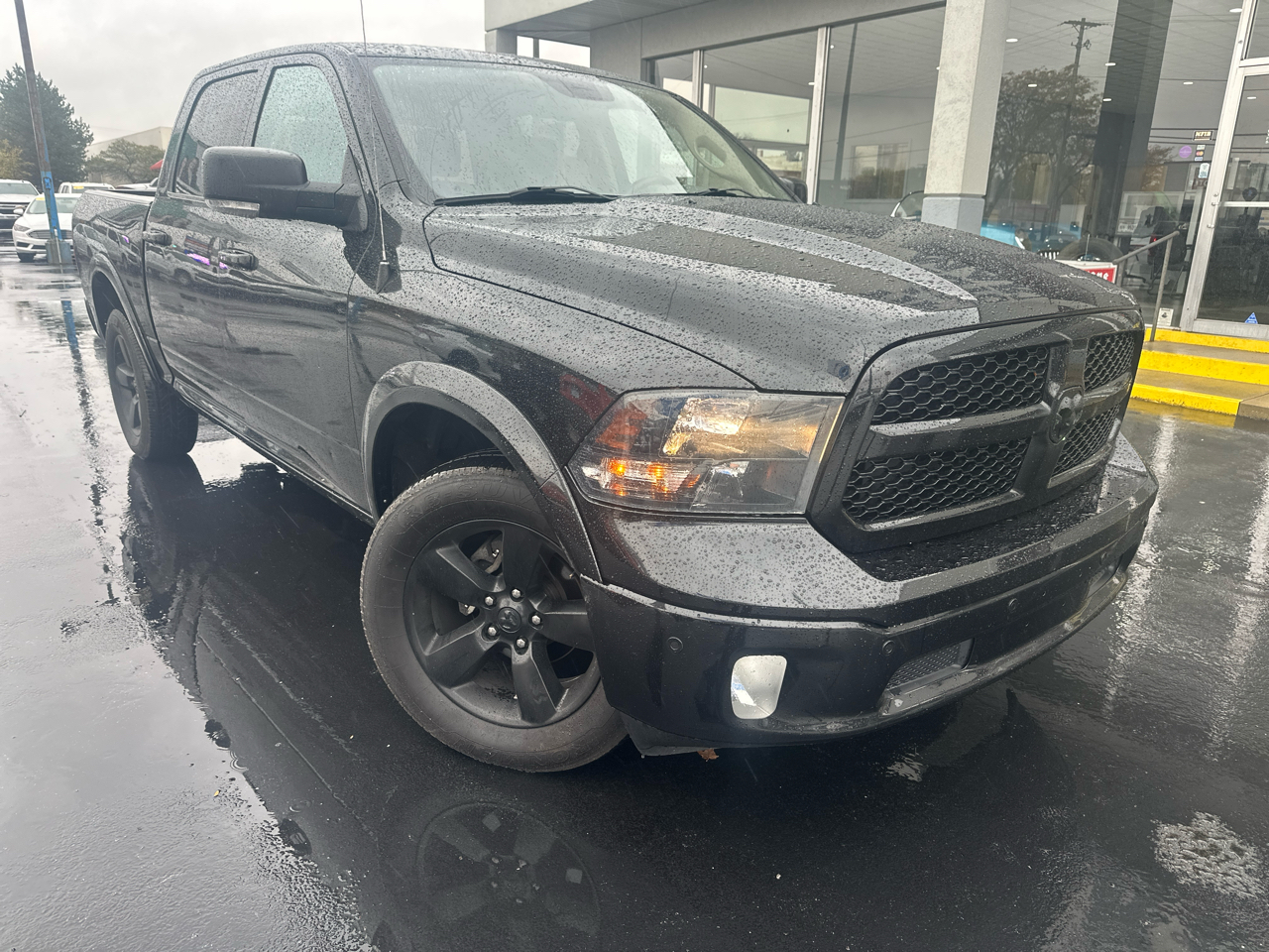 2018 RAM 1500 Big Horn 4x4 Crew Cab 5'7" Box
