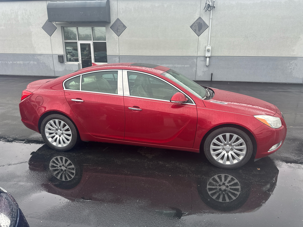 Buick Regal 4dr Sdn Turbo Premium 1 2013 Buick Regal 4dr Sdn Turbo Premium 1 2013