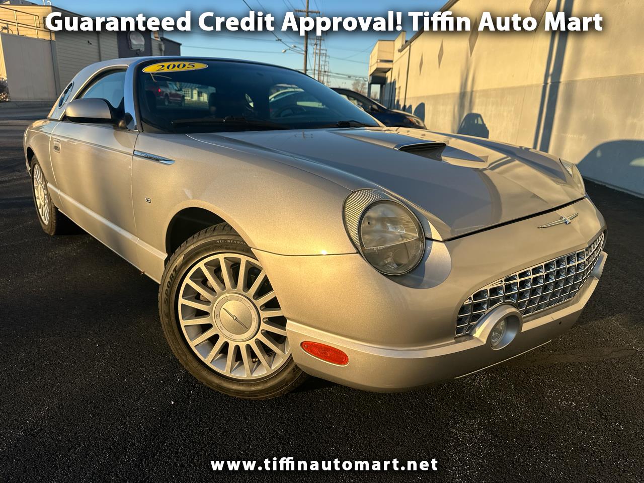 2005 Ford Thunderbird 2dr Convertible Deluxe