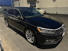 2016 Volkswagen Passat 