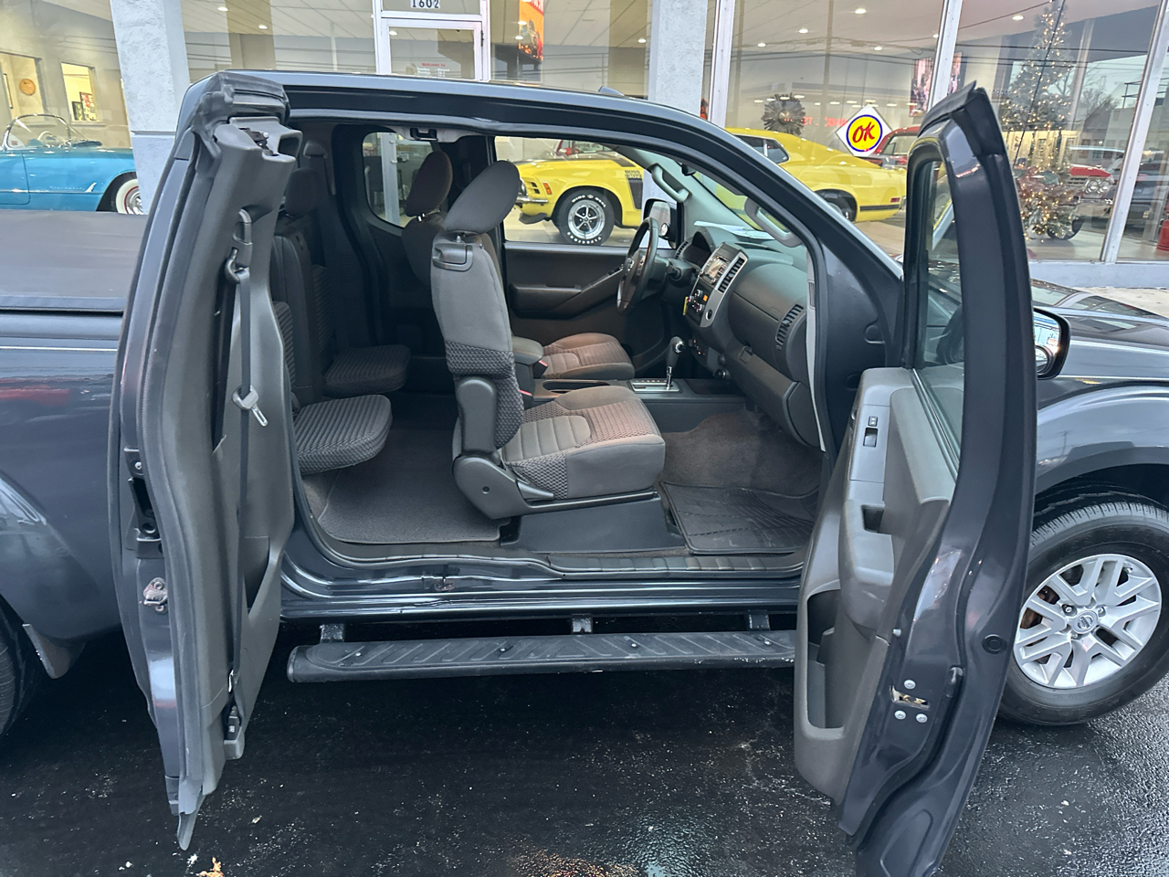 Nissan Frontier 4WD King Cab Auto SV 2014