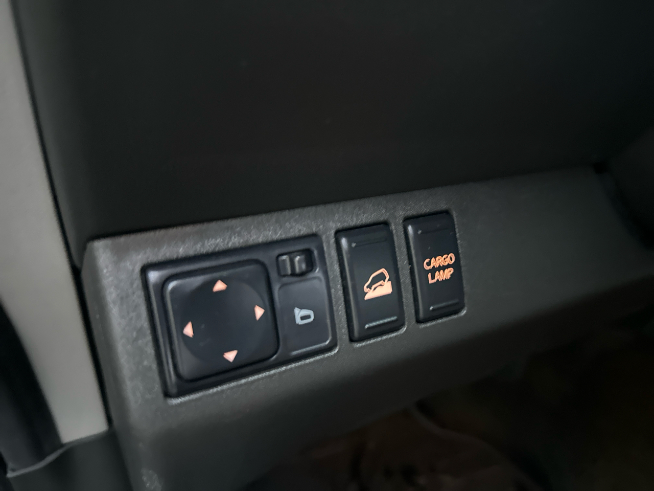 Nissan Frontier 4WD King Cab Auto SV 2014