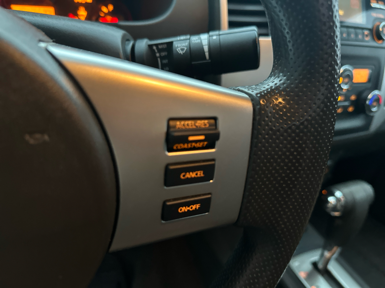 Nissan Frontier 4WD King Cab Auto SV 2014