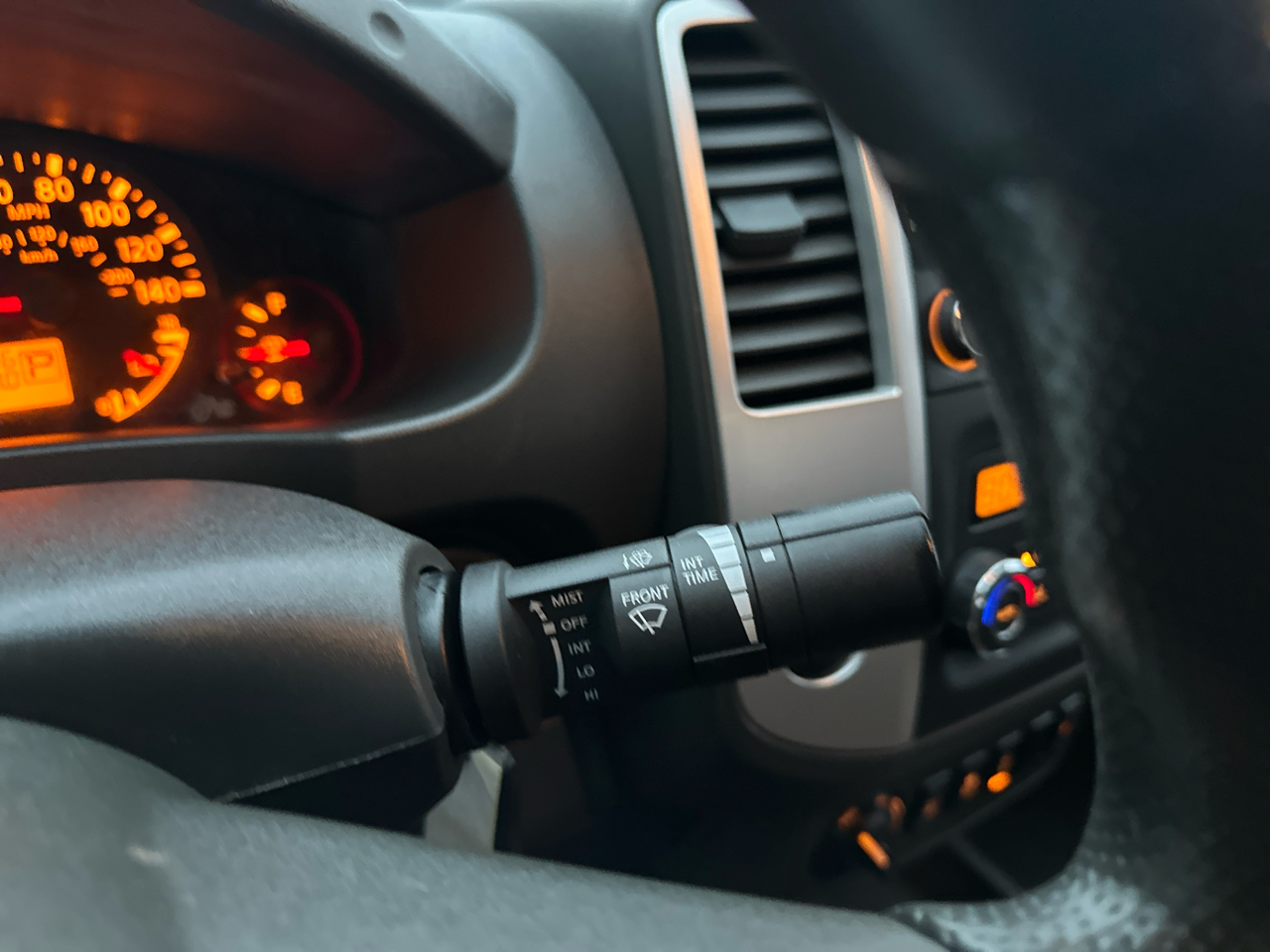 Nissan Frontier 4WD King Cab Auto SV 2014