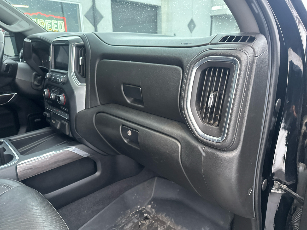 Chevrolet Silverado 1500 4WD Crew Cab 147" LTZ 2020