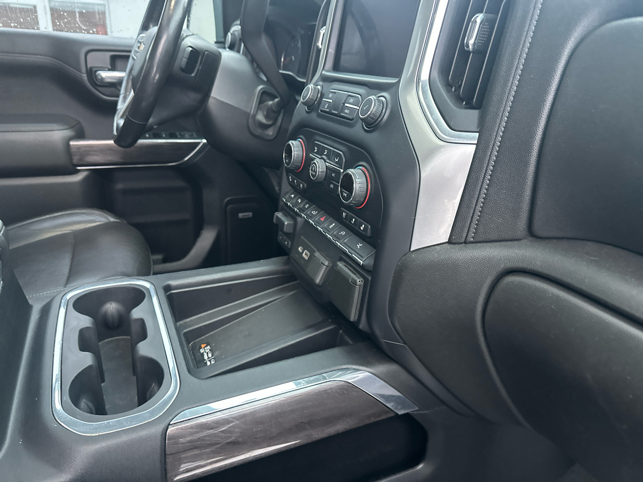 Chevrolet Silverado 1500 4WD Crew Cab 147" LTZ 2020