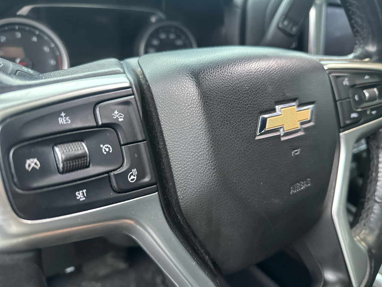 Chevrolet Silverado 1500 4WD Crew Cab 147" LTZ 2020