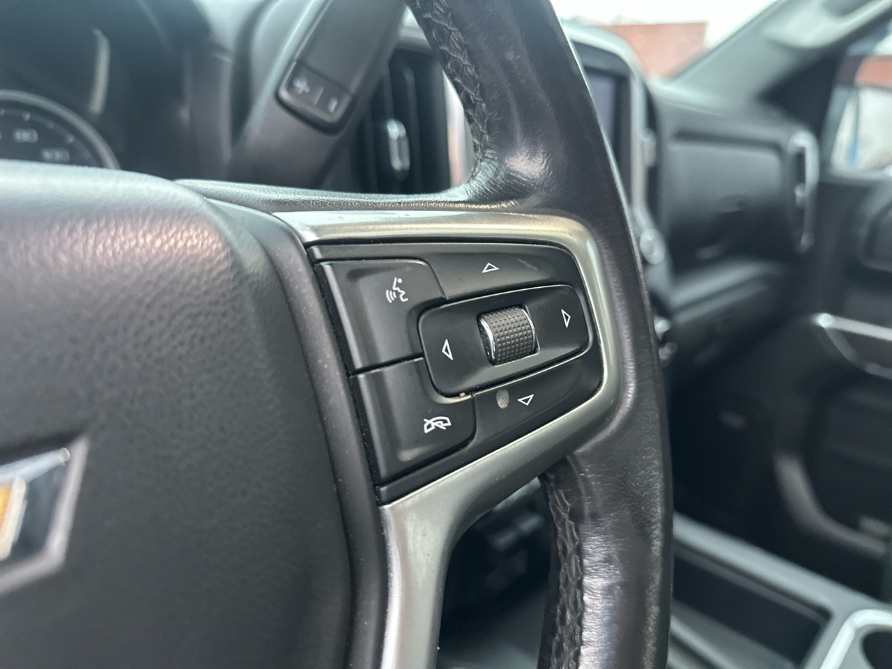 Chevrolet Silverado 1500 4WD Crew Cab 147" LTZ 2020