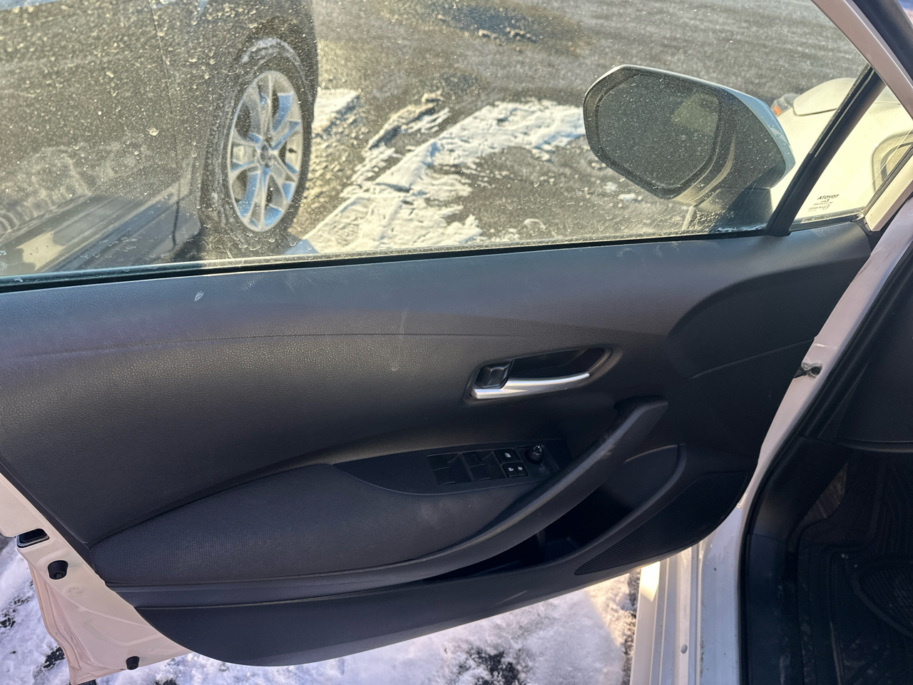 Toyota Corolla LE 2021